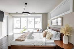 2 Downtown homes *23 beds* 6 min to Broadway - Image 3