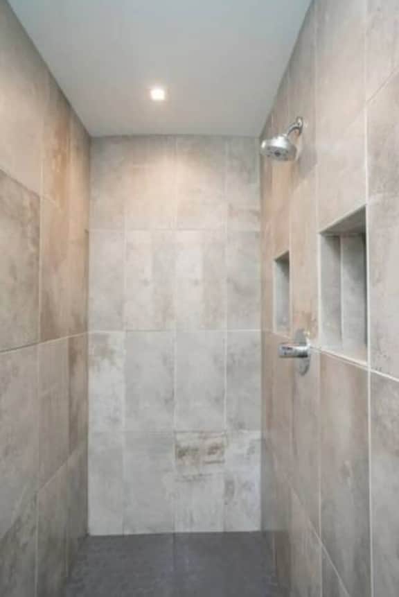 ~Modern & Bright~ 5min to Broadway, keyless, 3Flrs - Image 3