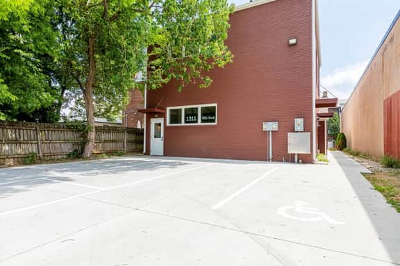 The entrance is located in the rear of the building ONLY.  Please instruct your driver to  drop off in our parking lot accessed via the alley off of Monroe street.

The 4th ave "Front" entrance is for the incoming Day Spa opening winter of 2023!