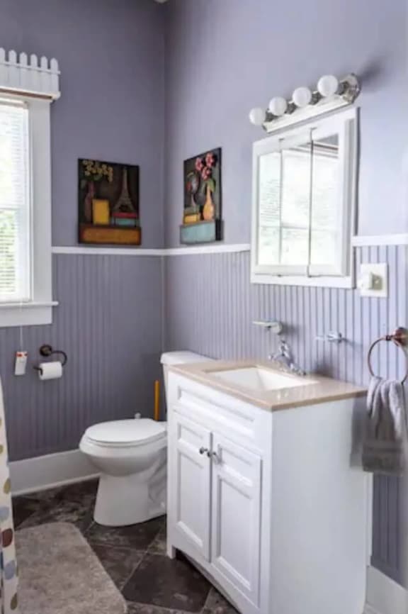 Classic bungalow in the heart of East Nashville! - Image 1