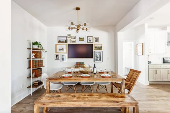 Welcome to the heart of togetherness! This open-layout dining room offers abundant seating, perfect for shared meals—whether it's a cozy breakfast, leisurely lunch, or delightful dinner!