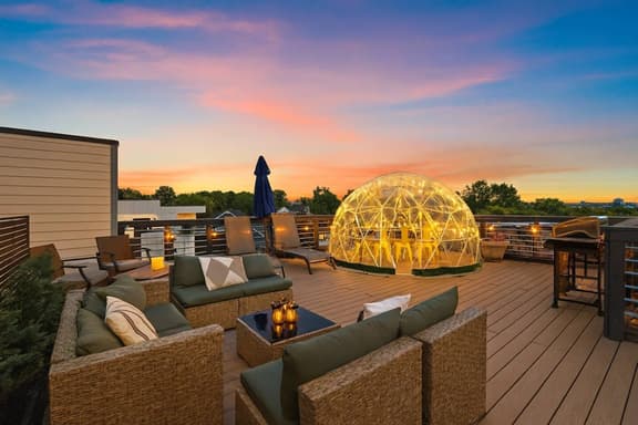 The Nashville Sunset | Rooftop Magic+Family Fun - Image 1
